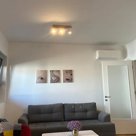 Apartman Home