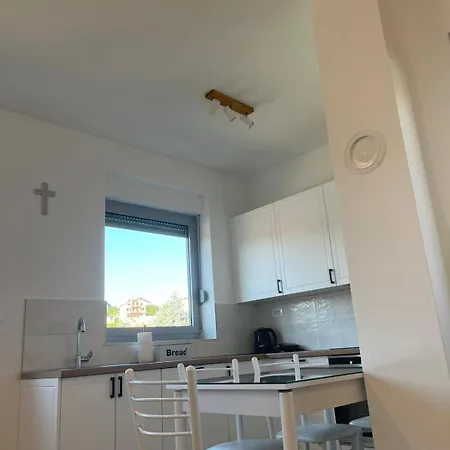 Apartman Home *